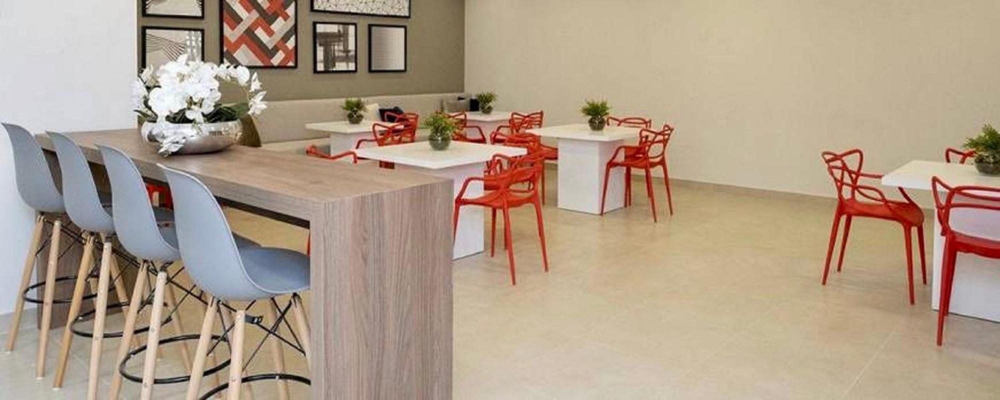 Apartamento Encantador Em Frente Ao Metro Bras ! *