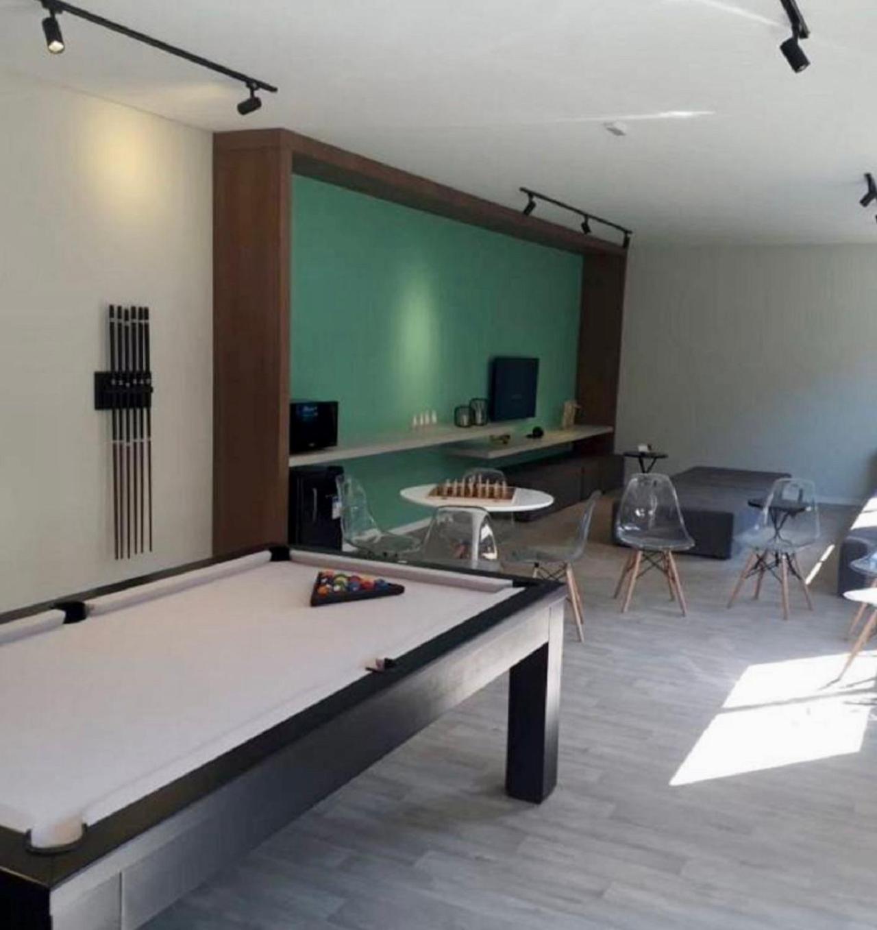 Apartamento Encantador Em Frente Ao Metro Bras ! *